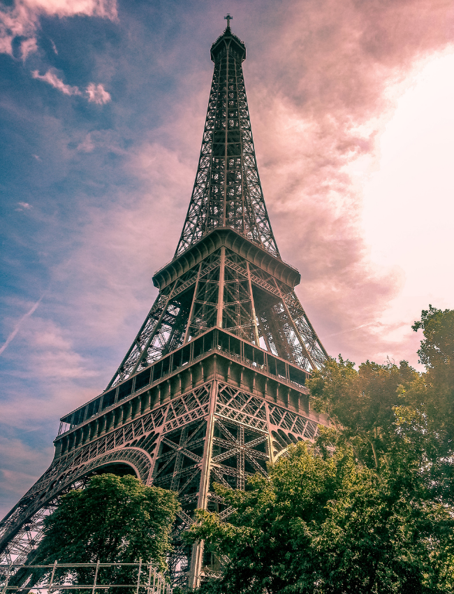 Image of the Eiffel Tower.