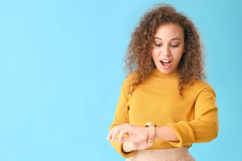 Heure Meaning & Translation Hour in French FrenchLearner